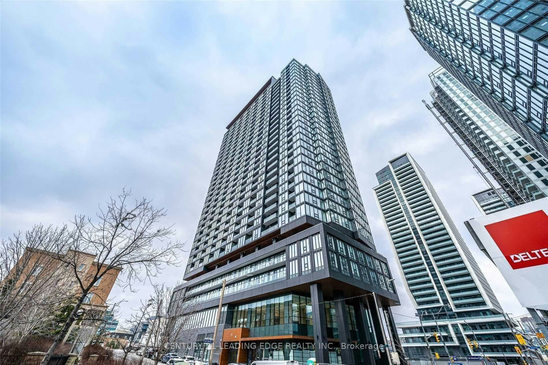 3201-19 Western Battery Road, Toronto, ON, M6K 0E3