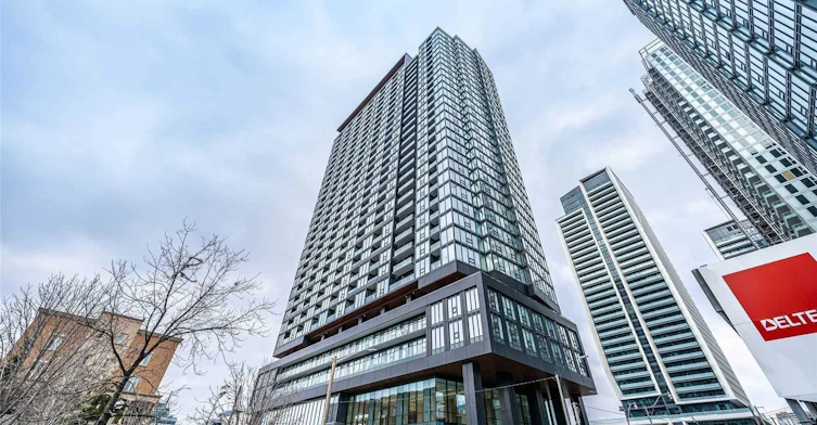 3201-19 Western Battery Road, Toronto, ON, M6K 0E3
