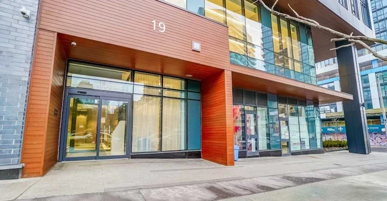 3201-19 Western Battery Road, Toronto, ON, M6K 0E3 - 2