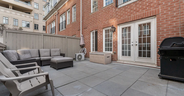 8-11 Niagara Street, Toronto, ON, M5V 3N9 - 23