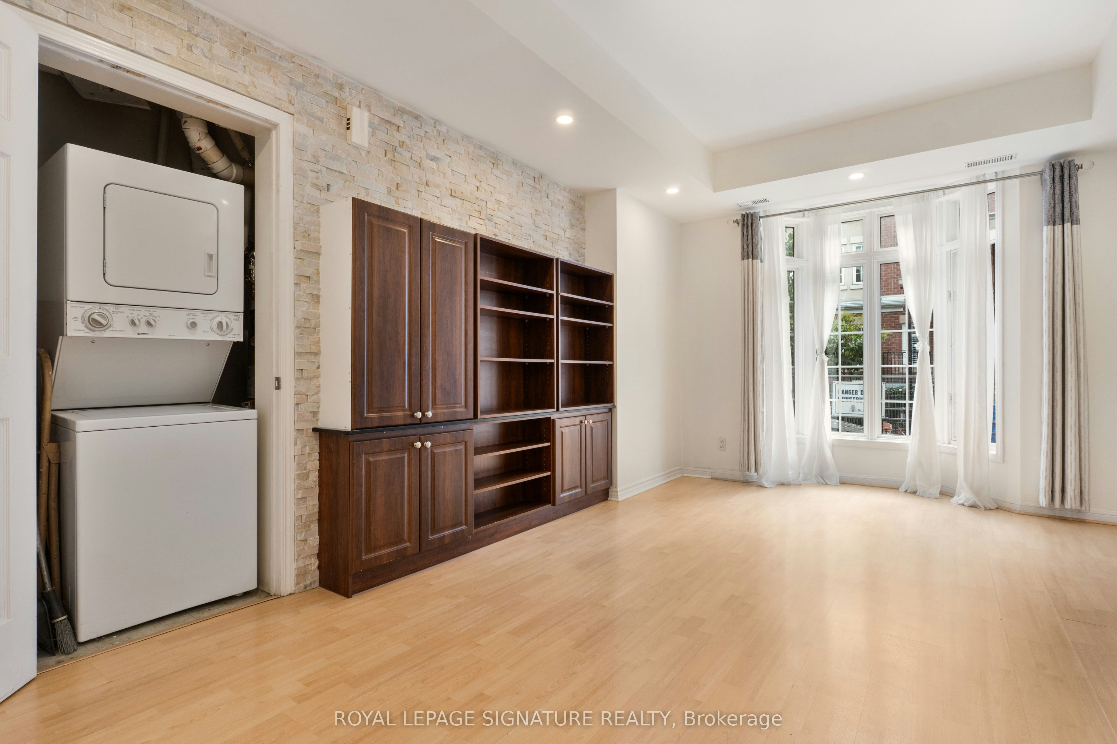 8-11 Niagara Street, Toronto, ON, M5V 3N9 - 12