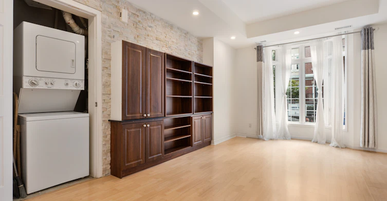 8-11 Niagara Street, Toronto, ON, M5V 3N9 - 12