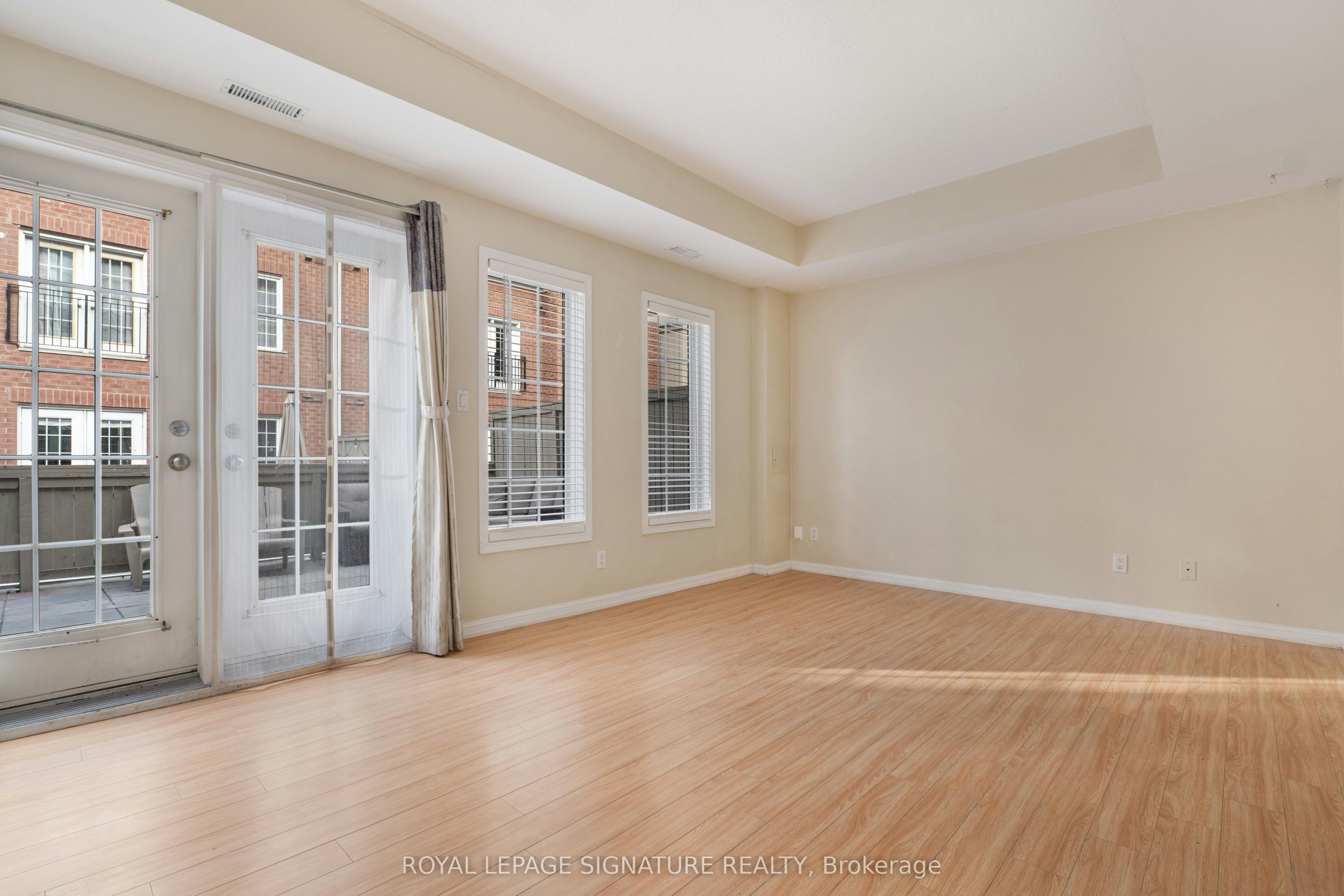 8-11 Niagara Street, Toronto, ON, M5V 3N9 - 17