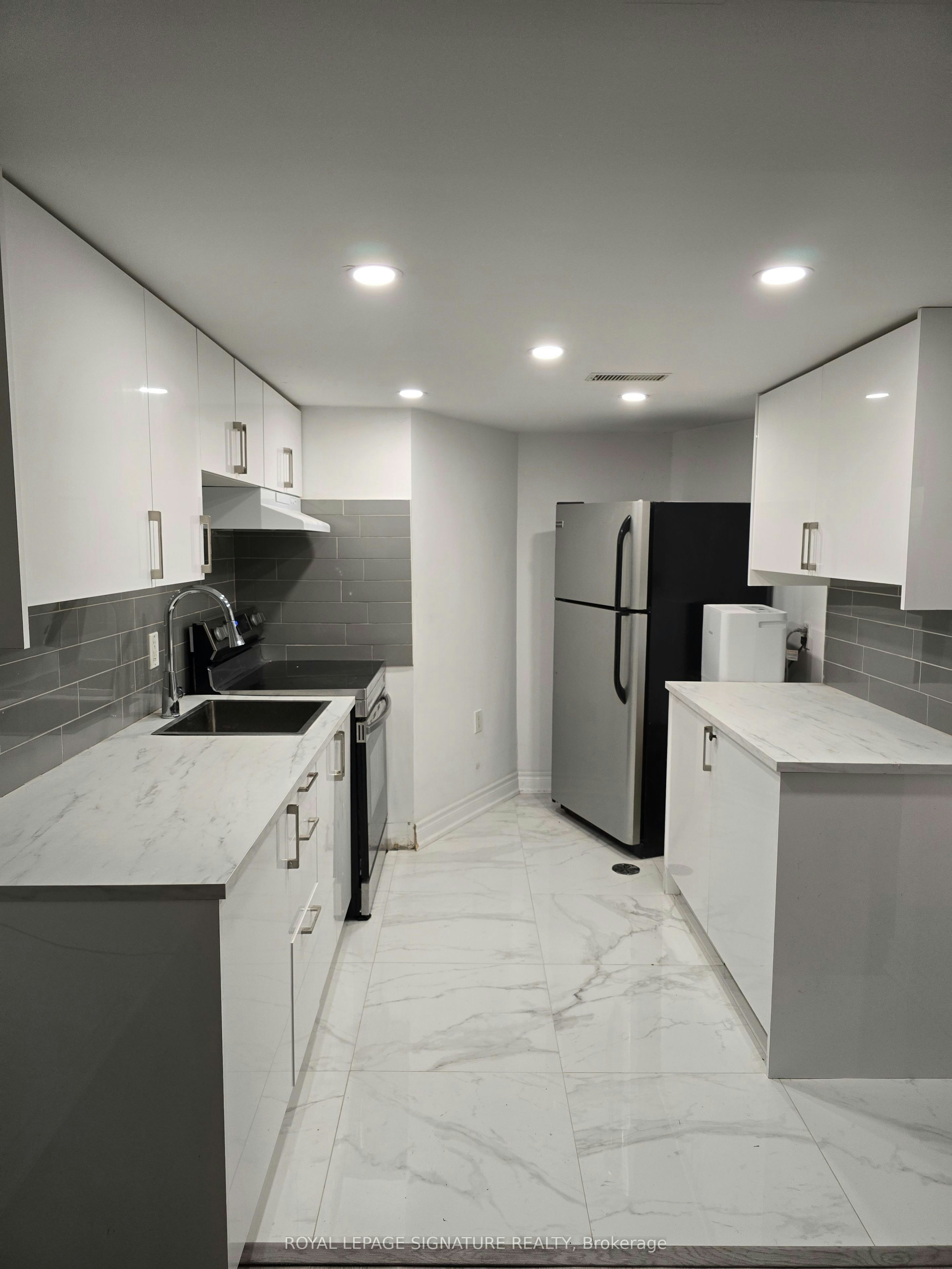 Lower Floor-17 Pleasant Avenue, Toronto, ON, M2M 1L8 - 4