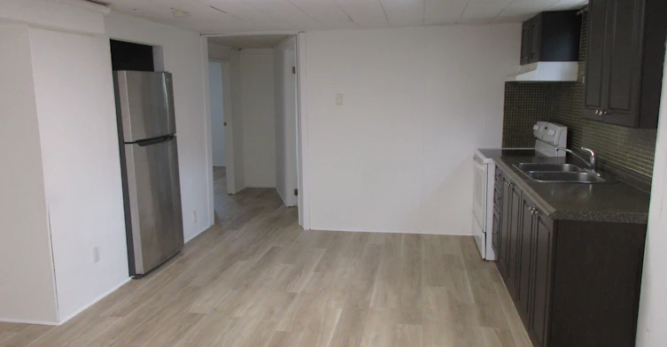72 Navaho Drive, Toronto, ON, M2H 2X3 - 7