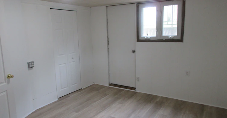 72 Navaho Drive, Toronto, ON, M2H 2X3 - 9