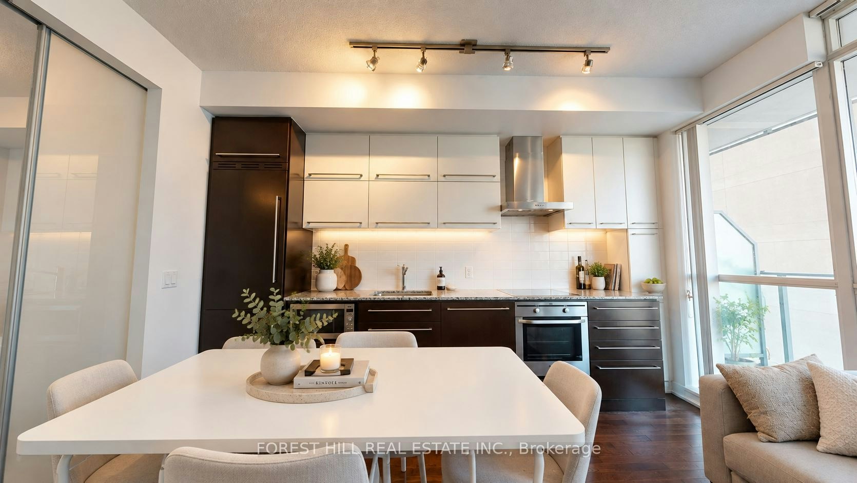 1109-770 Bay Street, Toronto, ON, M5G 0A6 - 8