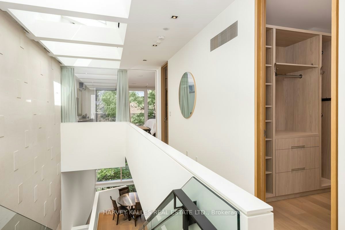 5 Relmar Road, Toronto, ON, M5P 2Y4 - 27