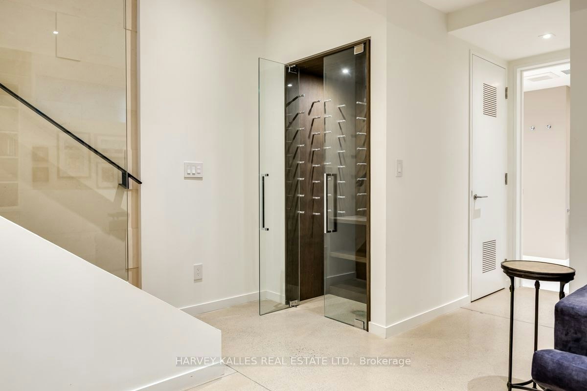 5 Relmar Road, Toronto, ON, M5P 2Y4 - 37