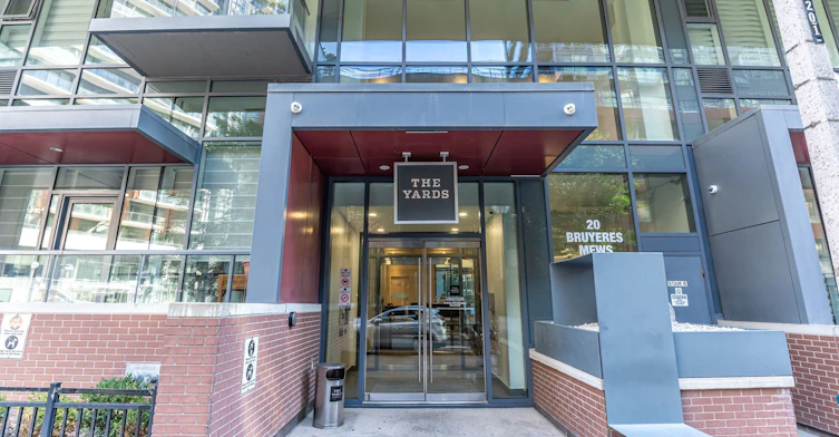 615-20 Bruyeres Mews, Toronto, ON, M5V 0G8 - 3