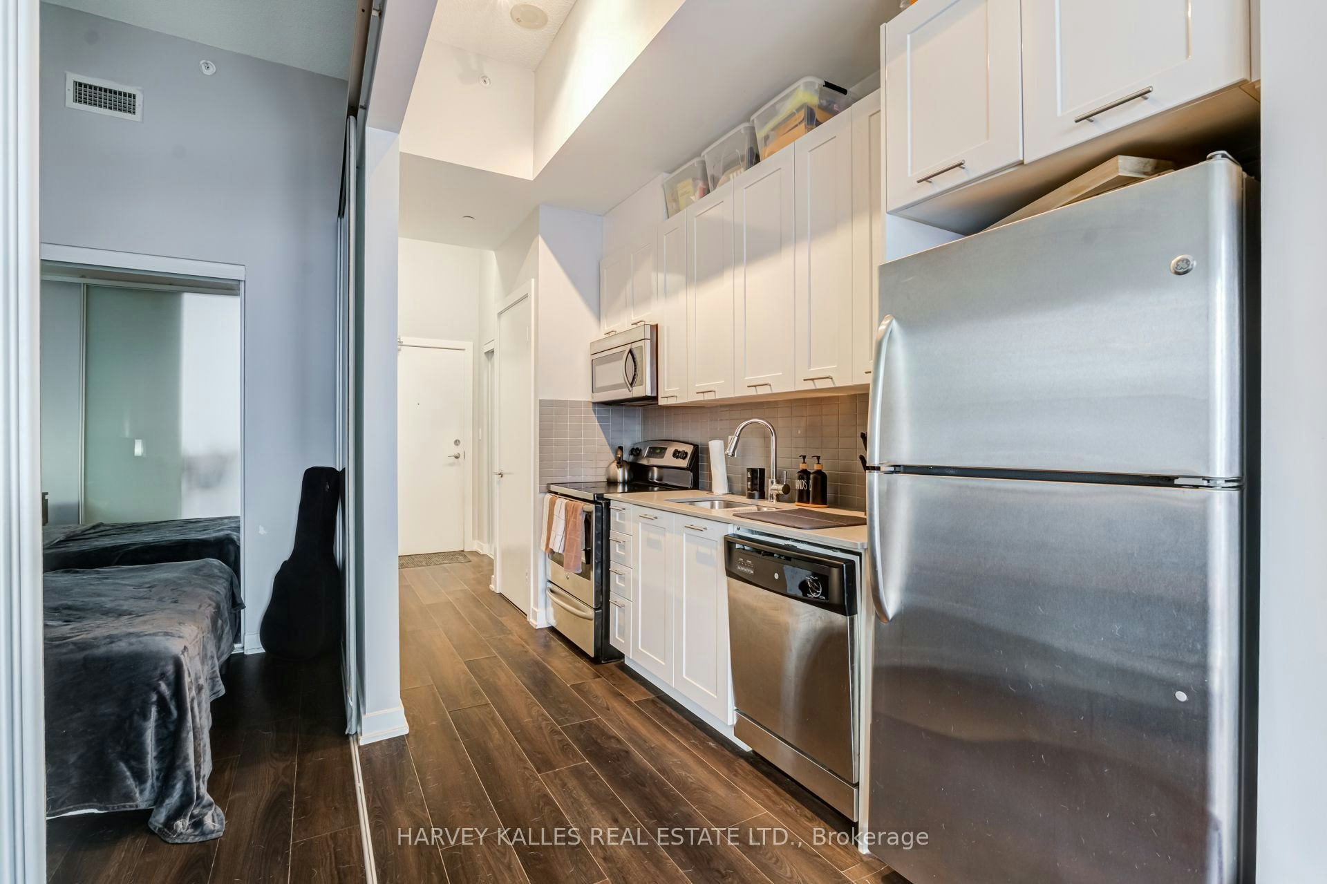615-20 Bruyeres Mews, Toronto, ON, M5V 0G8 - 12