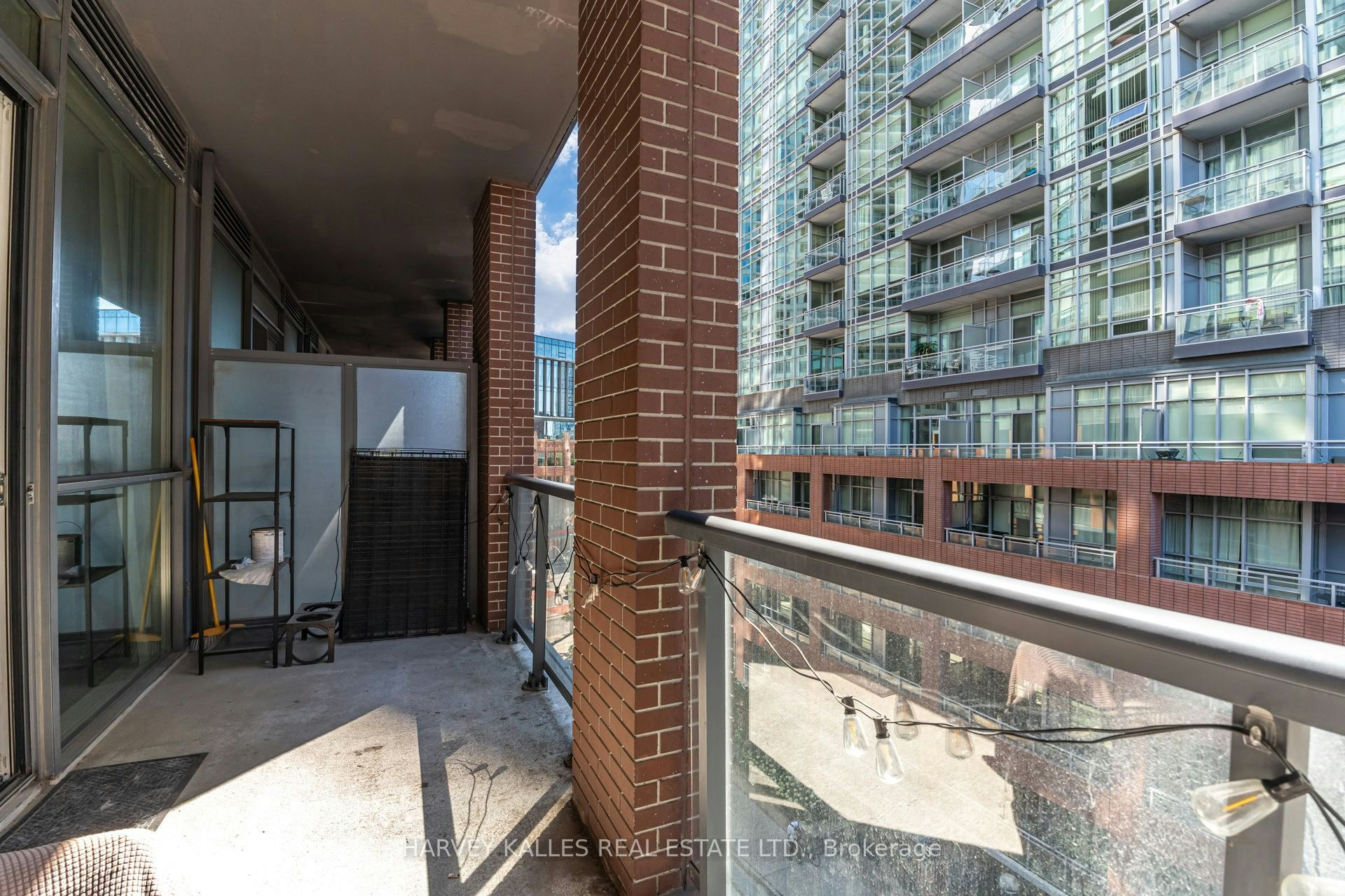 615-20 Bruyeres Mews, Toronto, ON, M5V 0G8 - 25