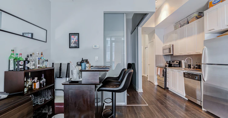 615-20 Bruyeres Mews, Toronto, ON, M5V 0G8 - 22