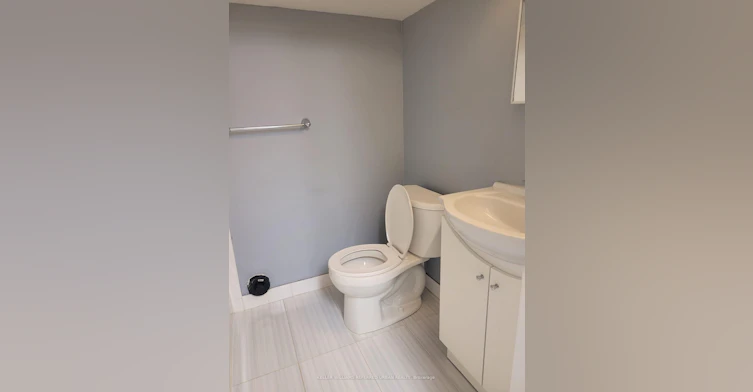 BSMT 2-82 Brucewood Crescent, Toronto, ON, M6A 2G8 - 11