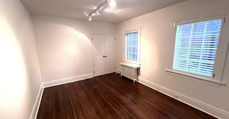 36 Whitehall Road, Toronto, ON, M4W 2C6 - 6