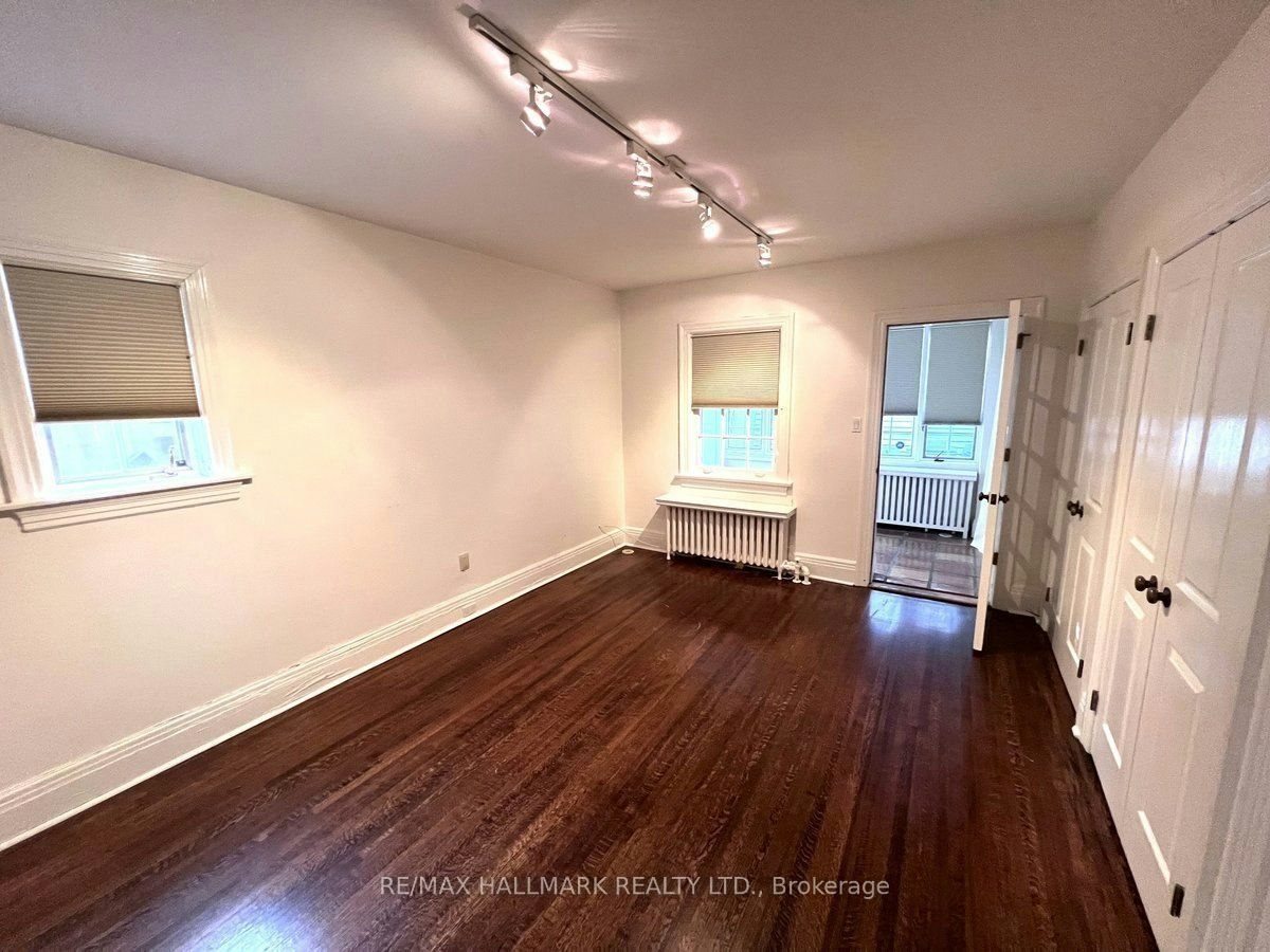 36 Whitehall Road, Toronto, ON, M4W 2C6 - 7