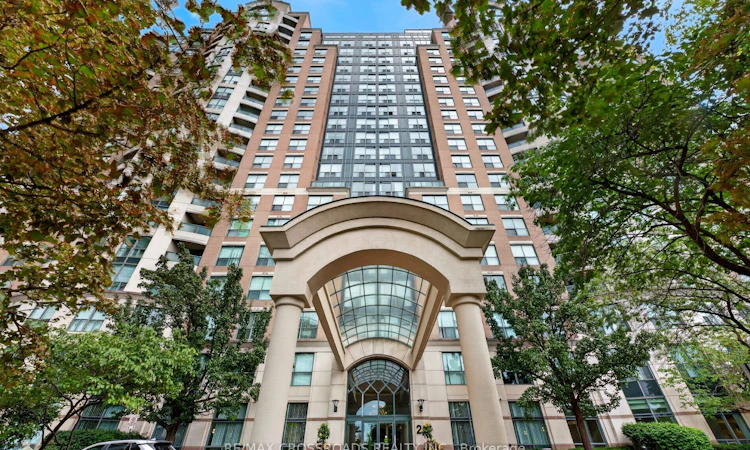 1506-23 Lorraine Drive