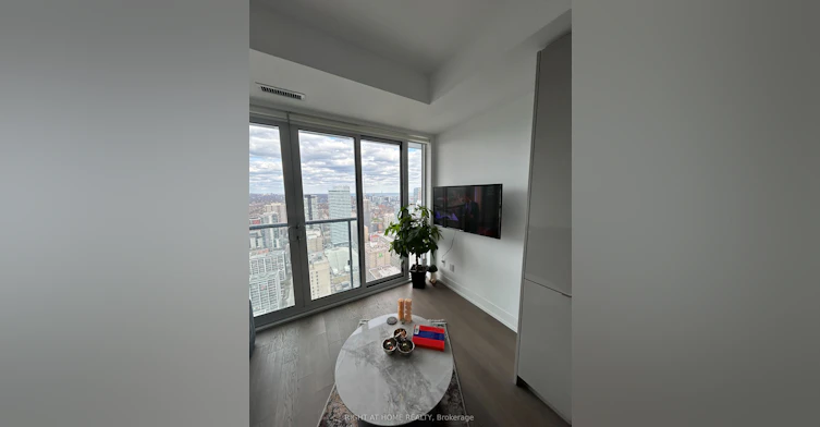 4307-7 Grenville Street, Toronto, ON, M4Y 0E9 - 10