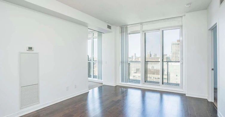 2212-770 Bay Street, Toronto, ON, M5G 0A6 - 22
