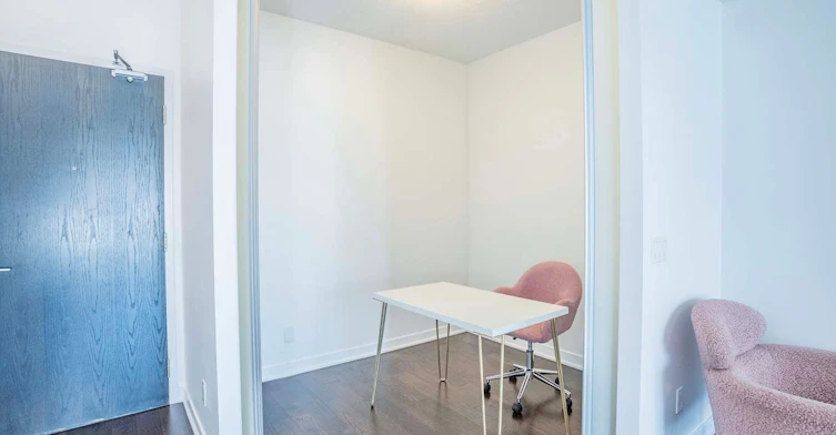 2212-770 Bay Street, Toronto, ON, M5G 0A6 - 17