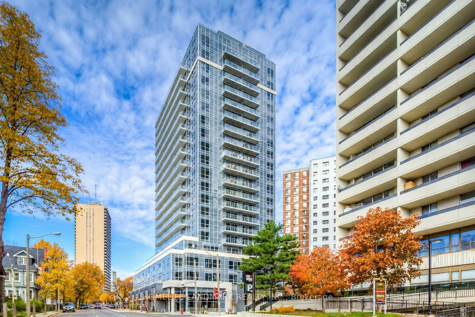 209-58 Orchard View Boulevard, Toronto, ON, M4R 1B9