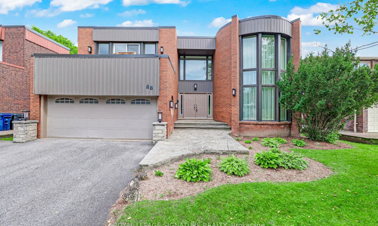 88 Garnier Court