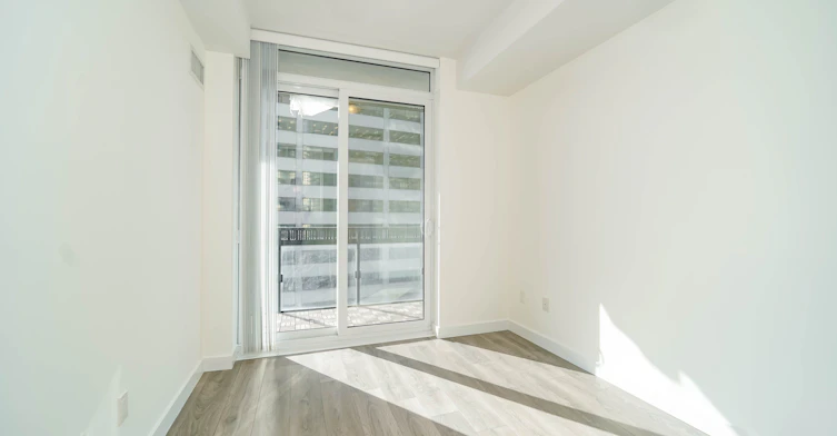 1504-8 Eglinton Avenue E, Toronto, ON, M4P 0C1 - 23
