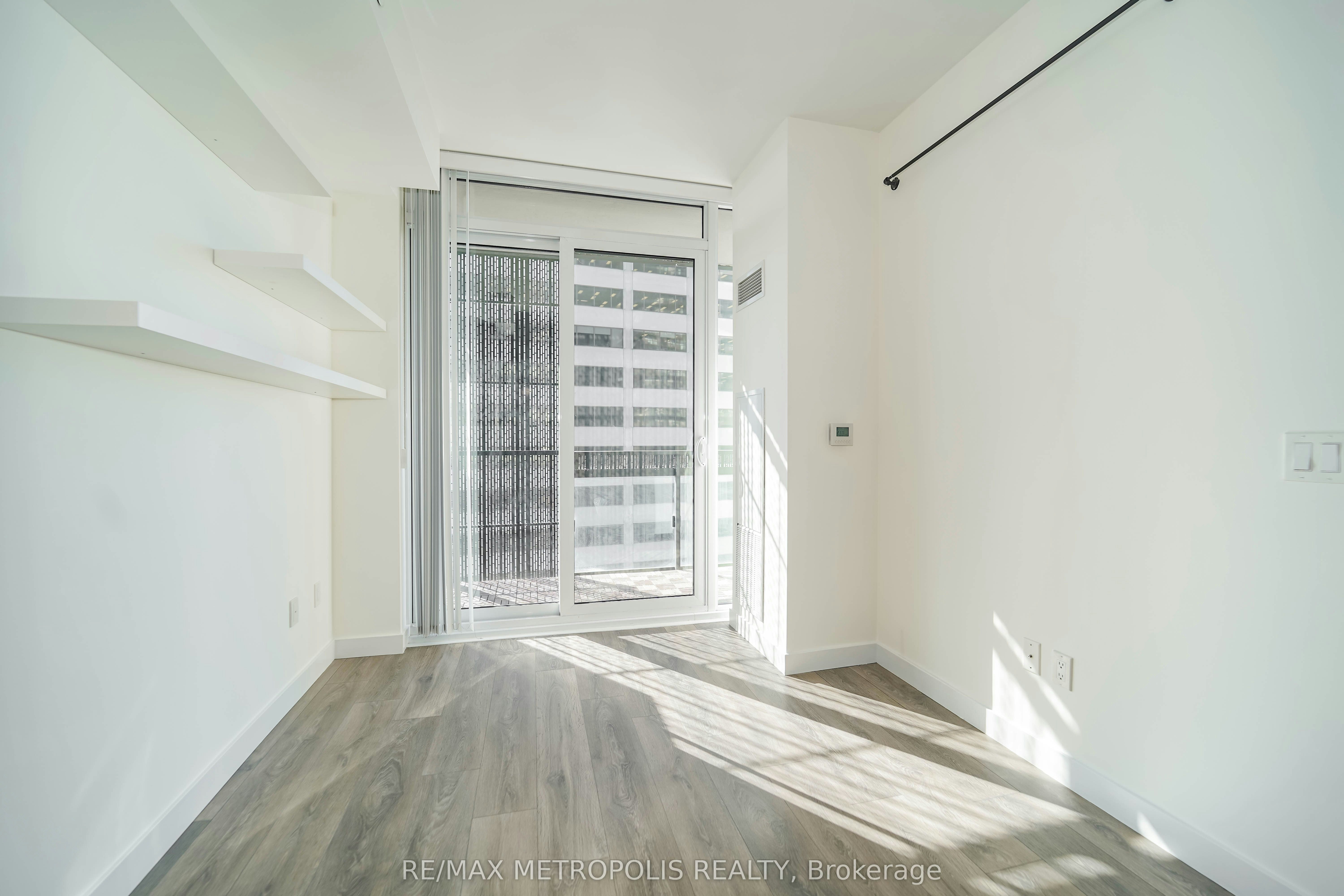 1504-8 Eglinton Avenue E, Toronto, ON, M4P 0C1 - 19