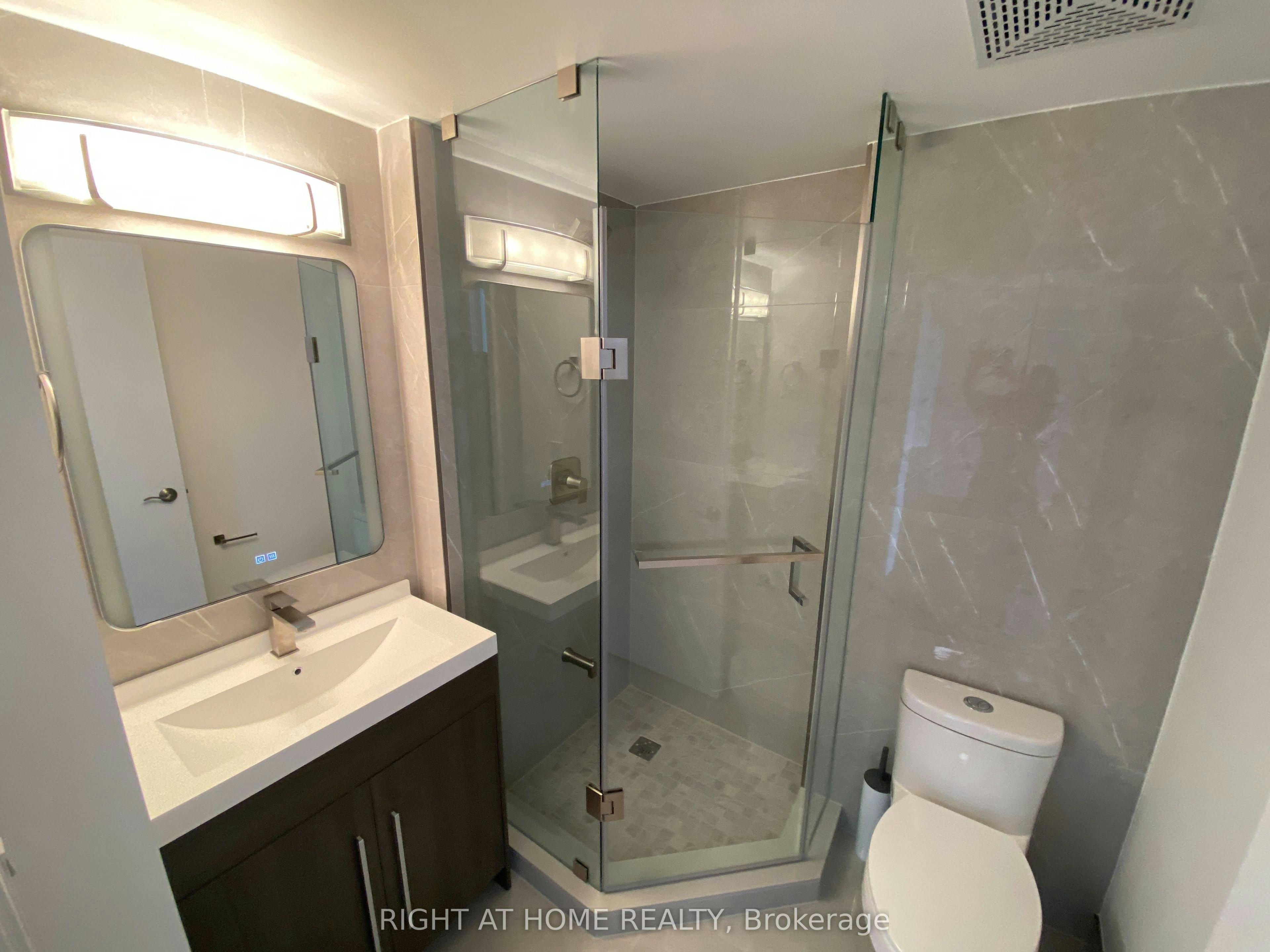 Ph109-8 Scollard Street, Toronto, ON, M5R 1M2 - 9
