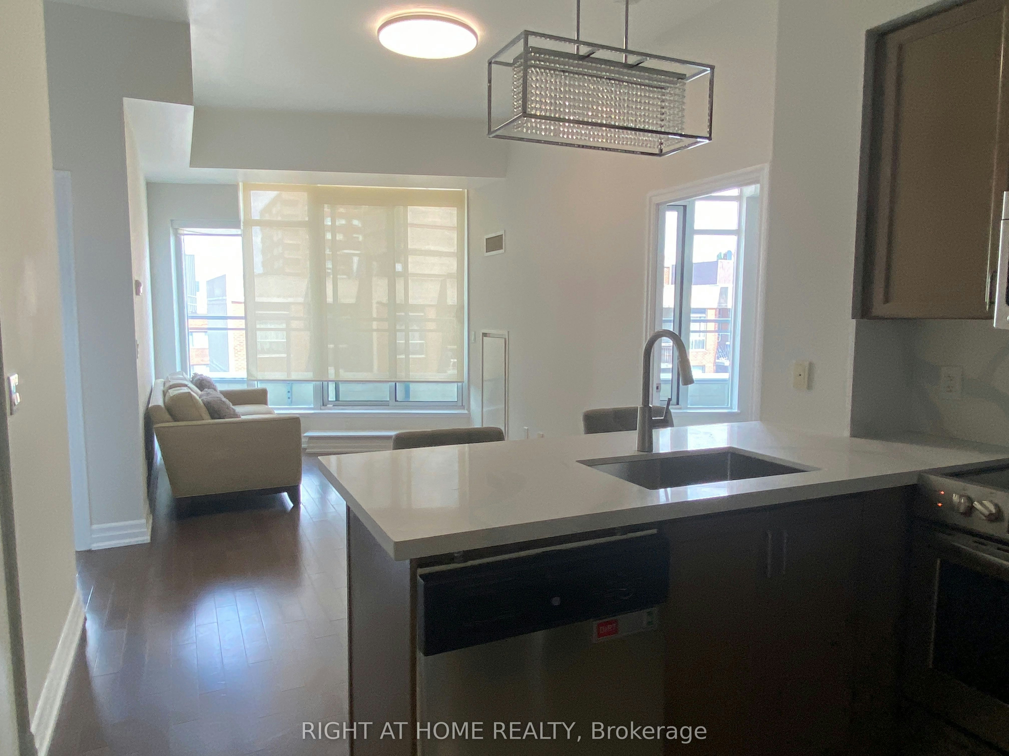 Ph109-8 Scollard Street, Toronto, ON, M5R 1M2 - 4