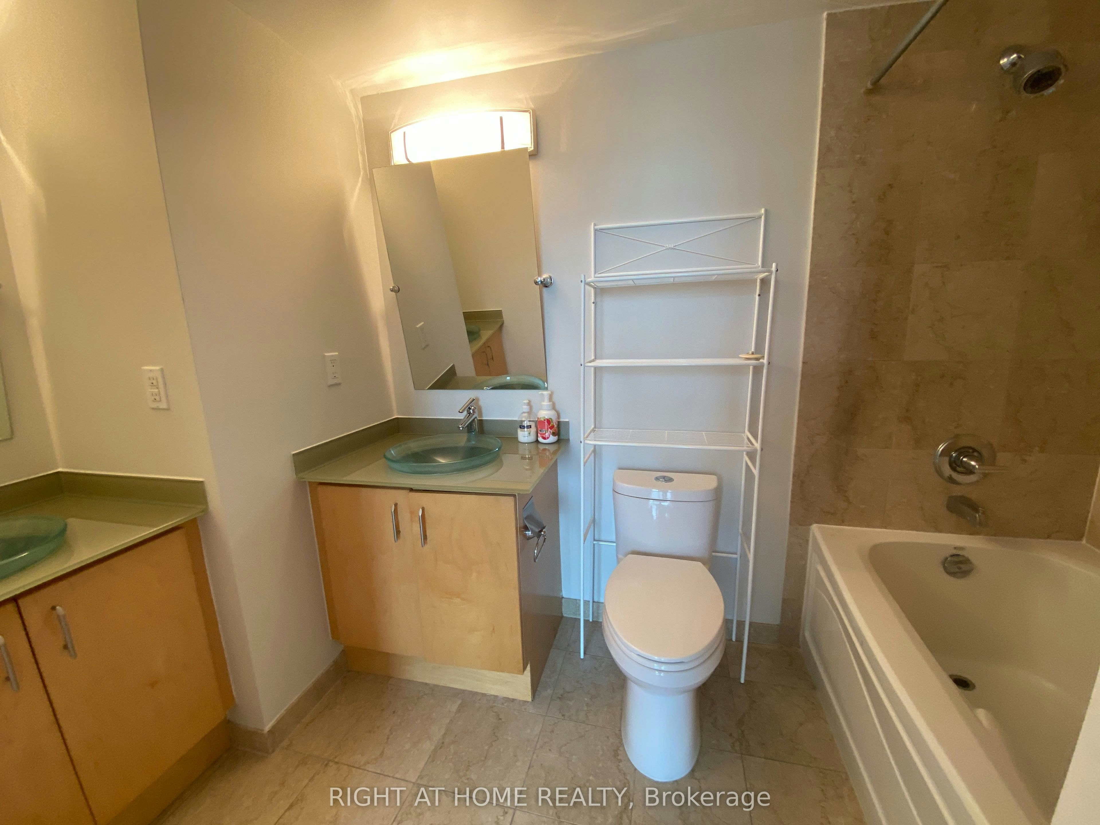Ph109-8 Scollard Street, Toronto, ON, M5R 1M2 - 12