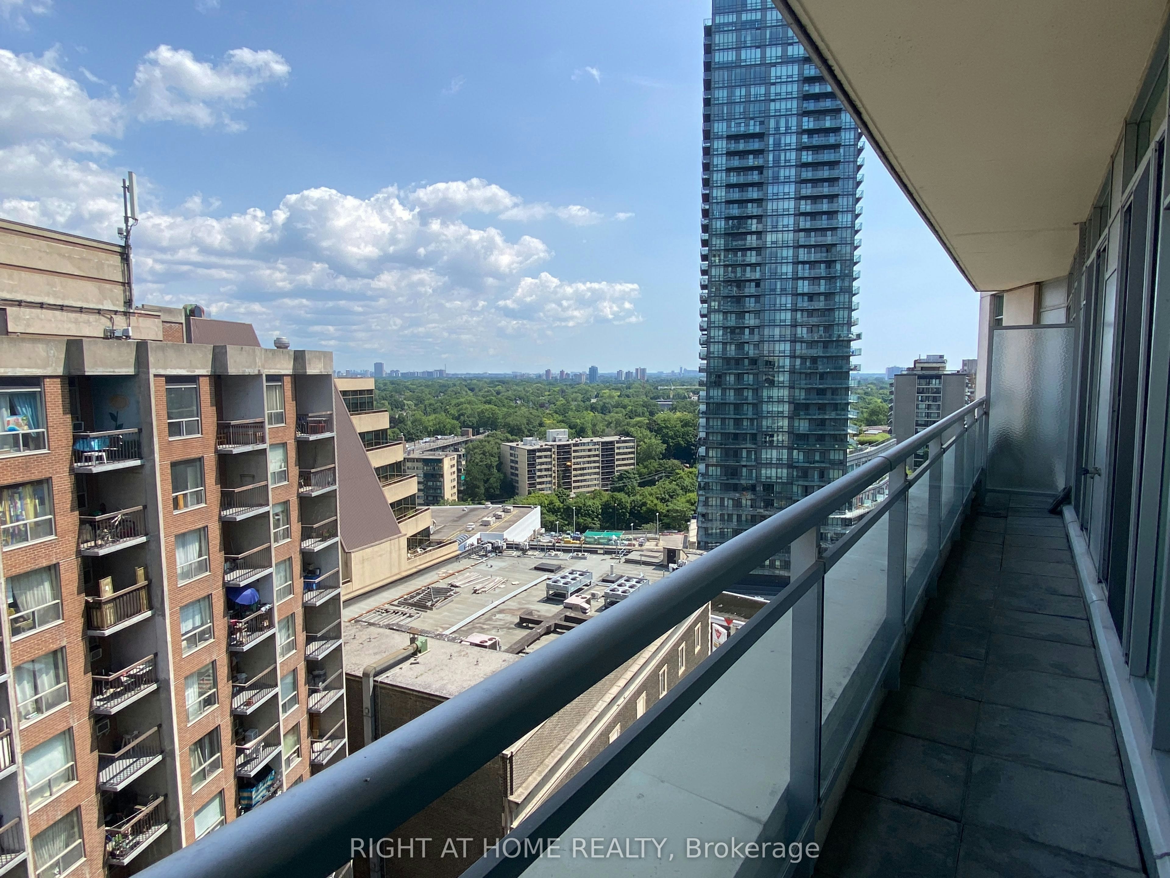 Ph109-8 Scollard Street, Toronto, ON, M5R 1M2 - 13