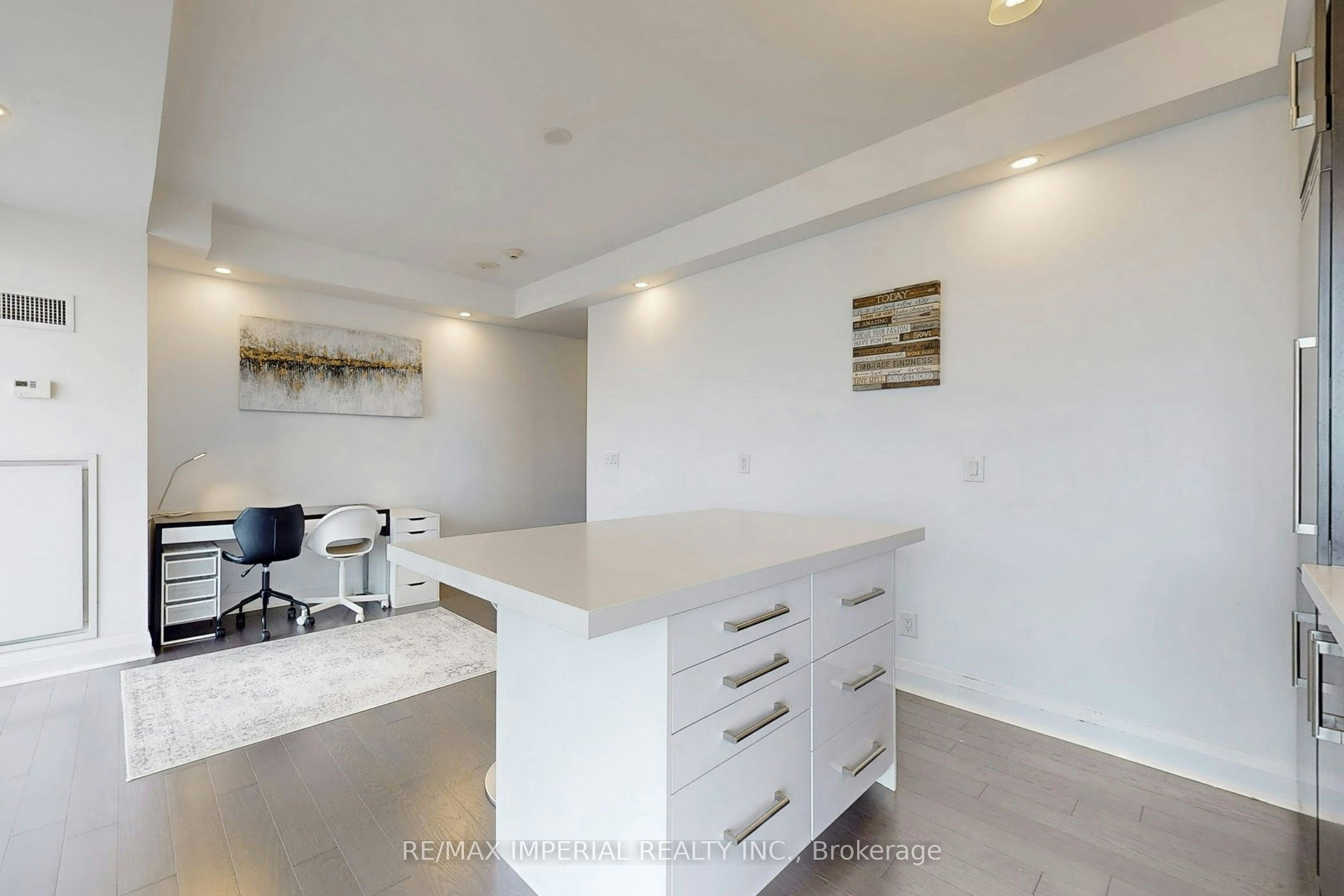 3208-1080 Bay Street, Toronto, ON, M5S 0A5 - 18