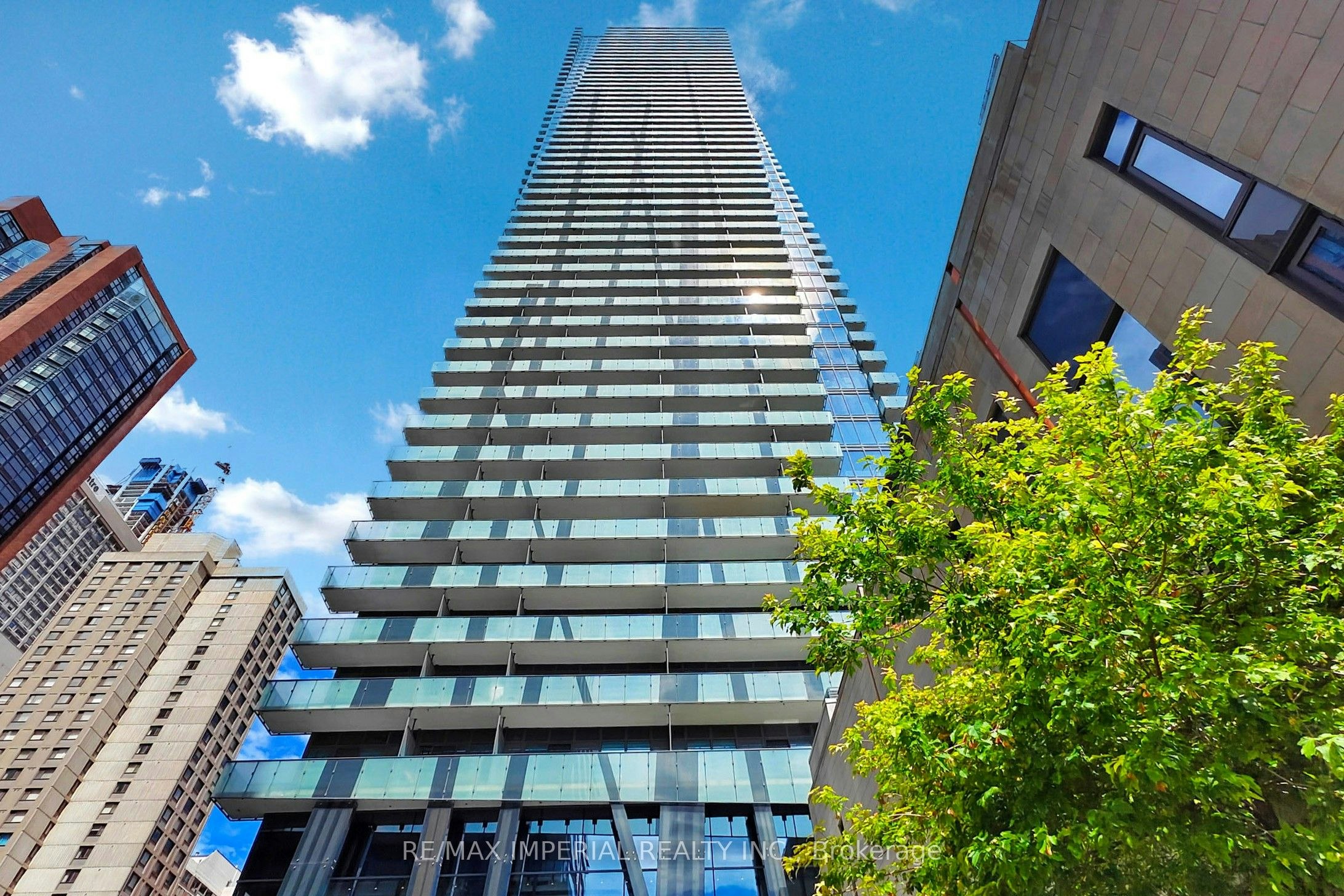 3208-1080 Bay Street, Toronto, ON, M5S 0A5 - 3