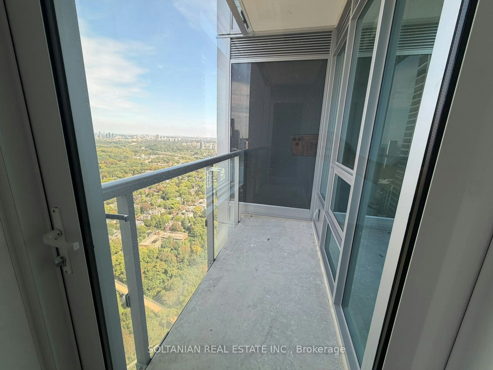 4806-609 Sherbourne Street, Toronto, ON, M4X 0A4 - 4