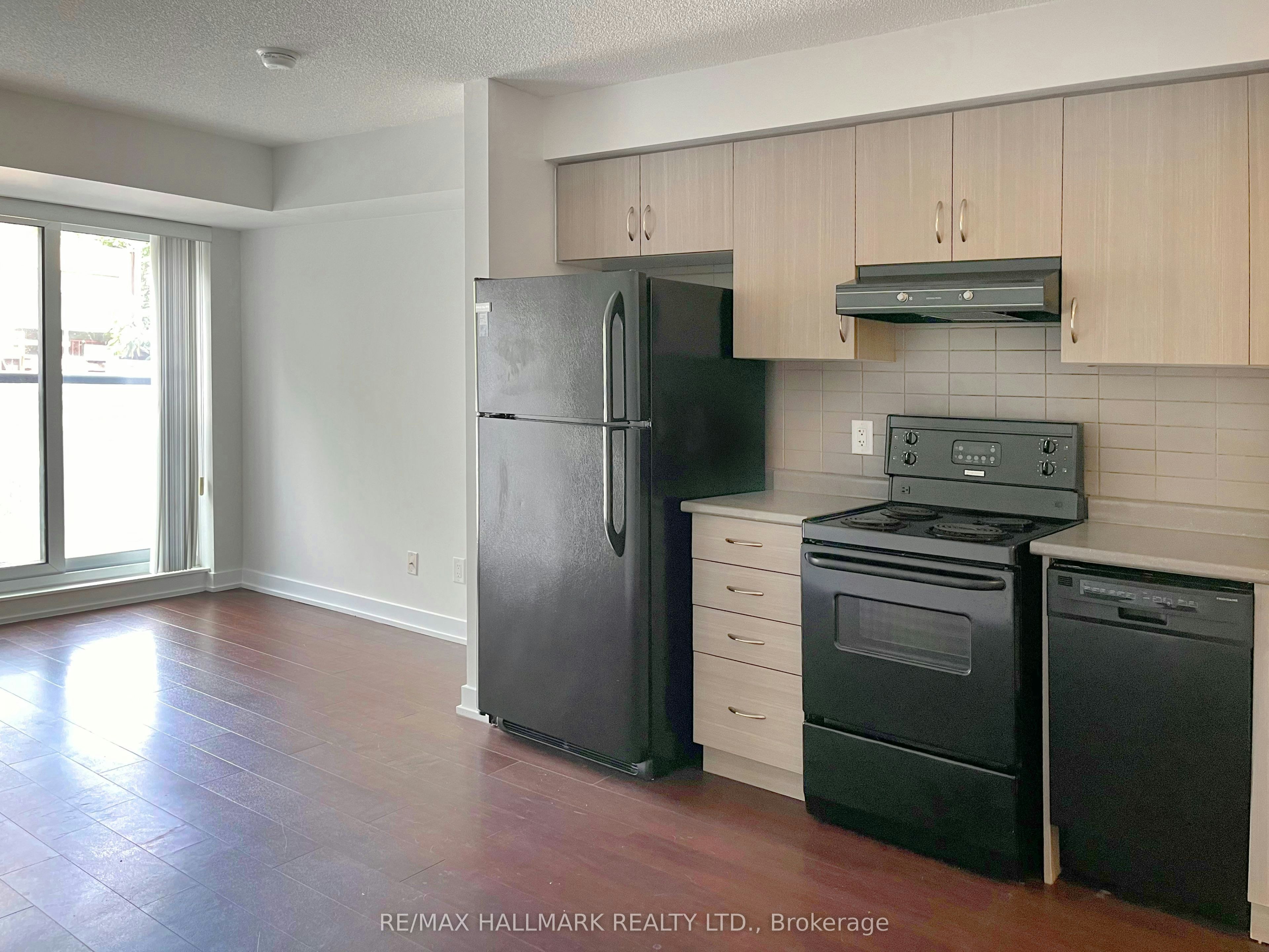 307-132 Berkeley Street, Toronto, ON, M5A 0H6 - 4