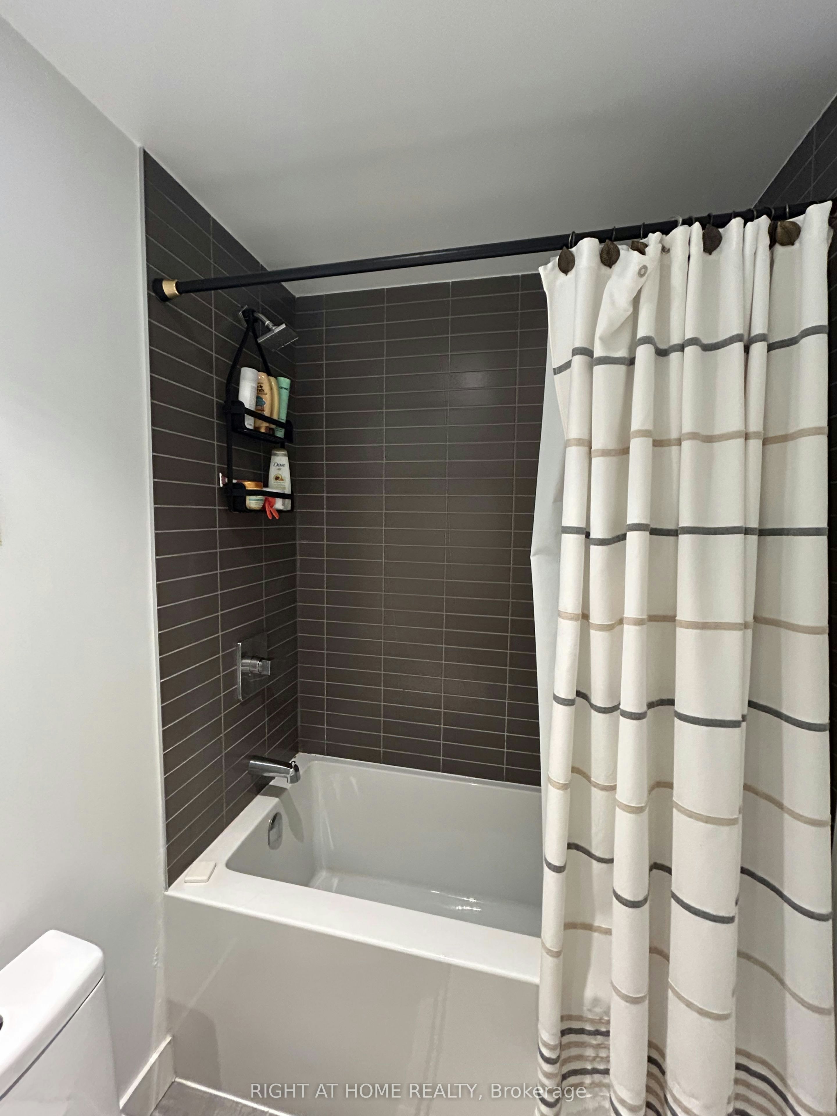 6-7 Grenville Street, Toronto, ON, M4Y 0E9 - 15