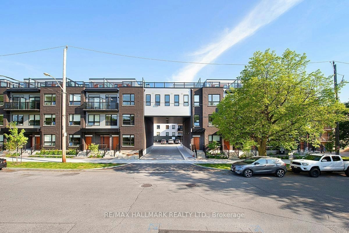 2-15 Brenthall Avenue W, Toronto, ON, M2R 0B3 - 10