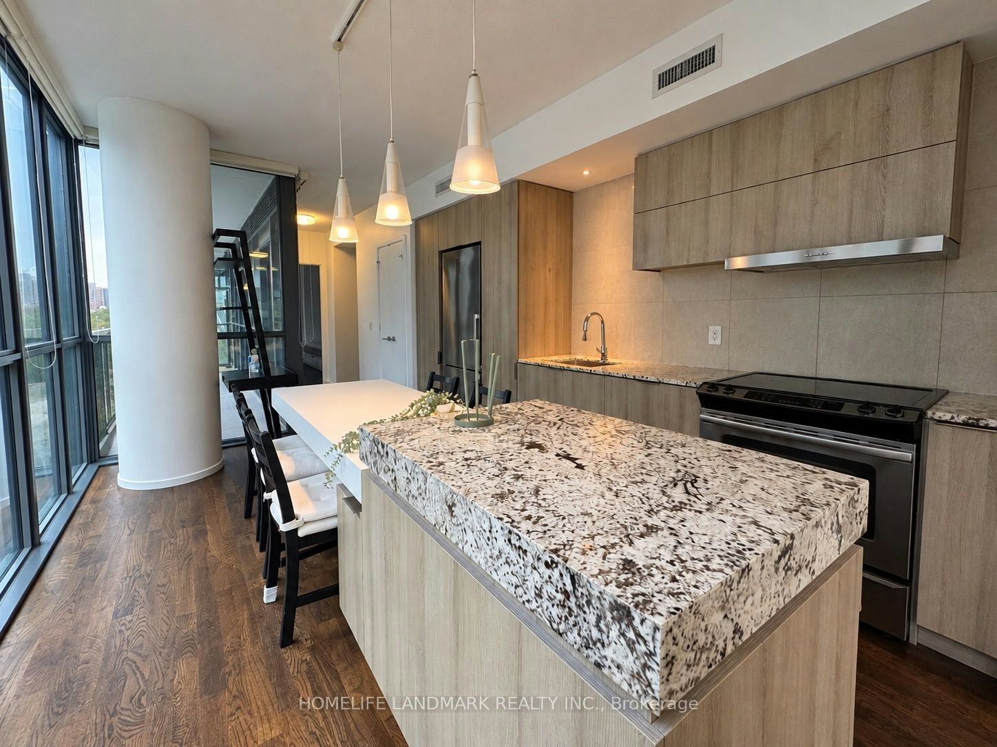 415-101 Charles Street E, Toronto, ON, M4Y 0A9 - 6