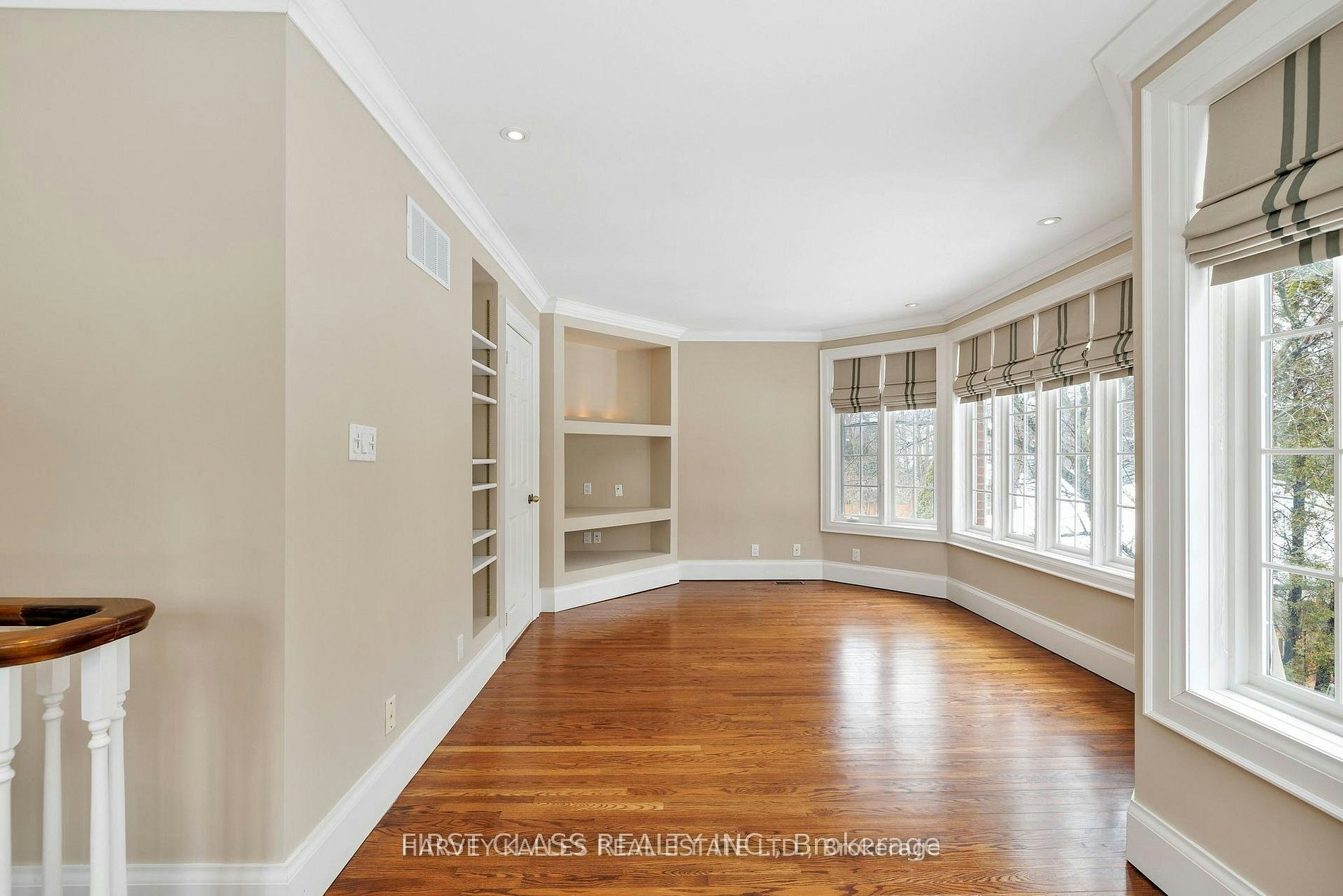 80 Douglas Drive, Toronto, ON, M4W 2B4 - 21