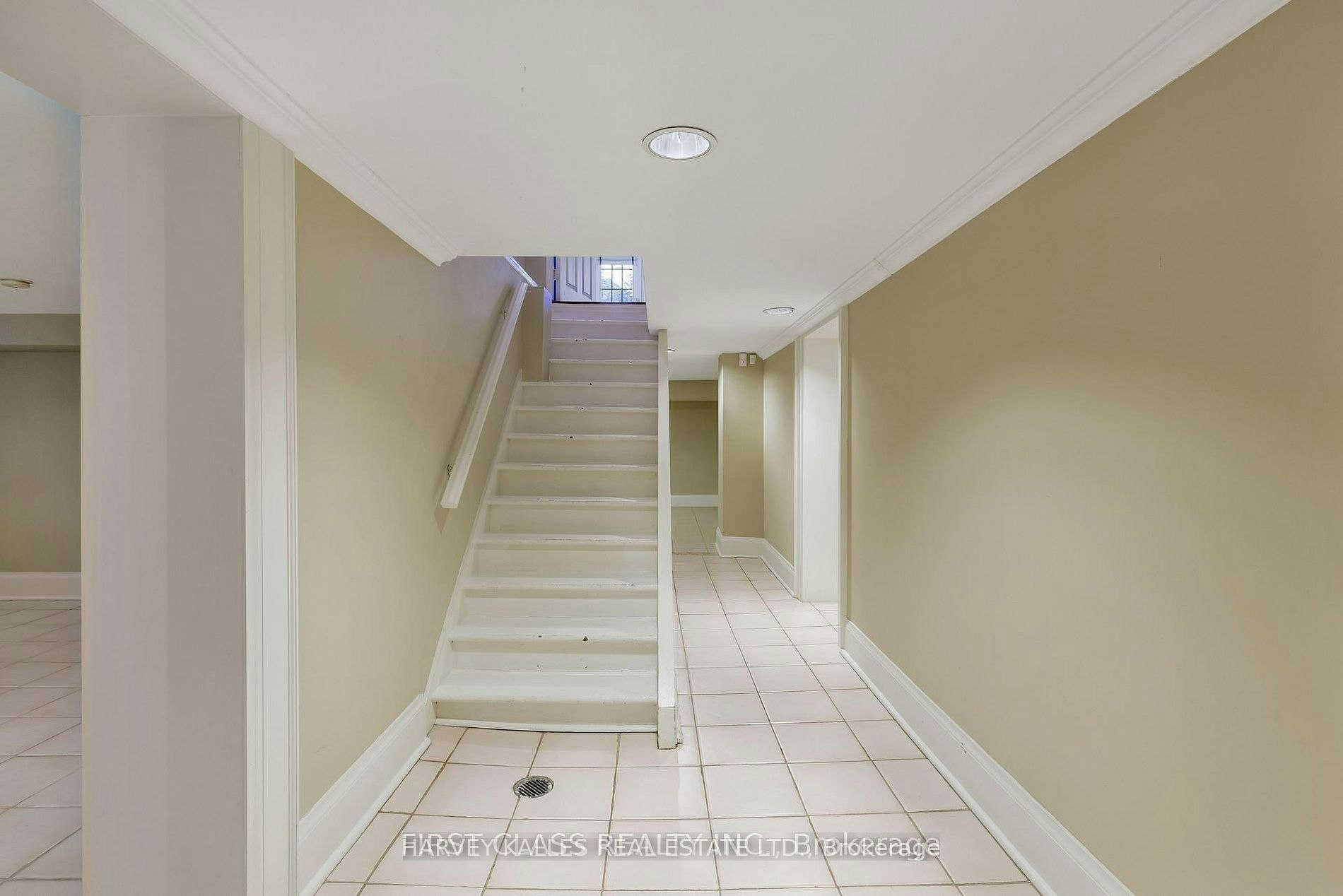 80 Douglas Drive, Toronto, ON, M4W 2B4 - 42