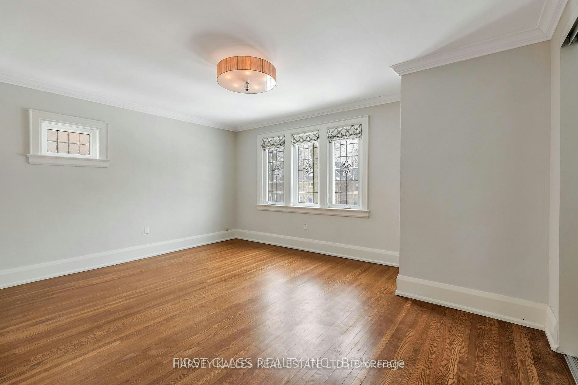 80 Douglas Drive, Toronto, ON, M4W 2B4 - 37