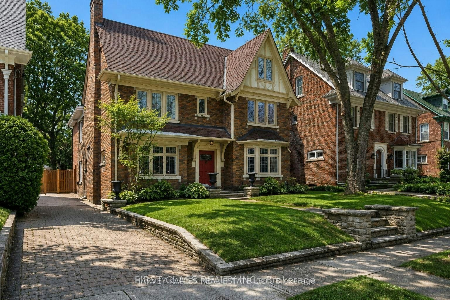 80 Douglas Drive, Toronto, ON, M4W 2B4