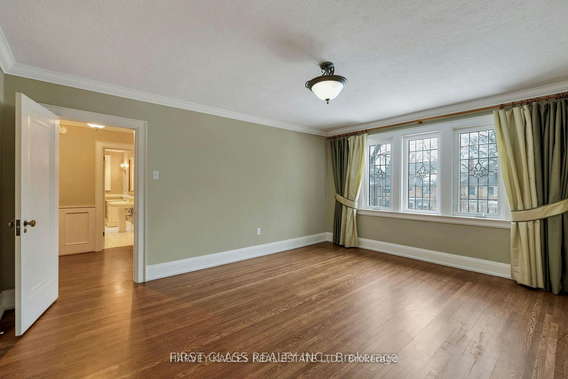 80 Douglas Drive, Toronto, ON, M4W 2B4 - 35