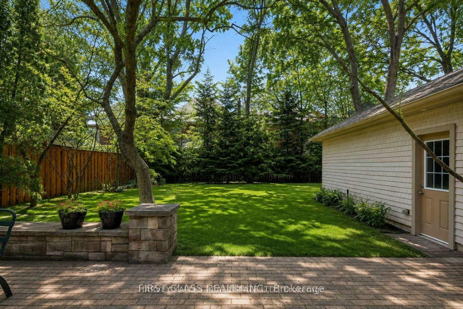 80 Douglas Drive, Toronto, ON, M4W 2B4 - 48