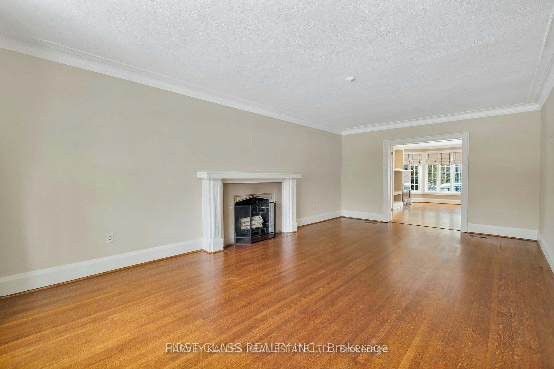 80 Douglas Drive, Toronto, ON, M4W 2B4 - 7