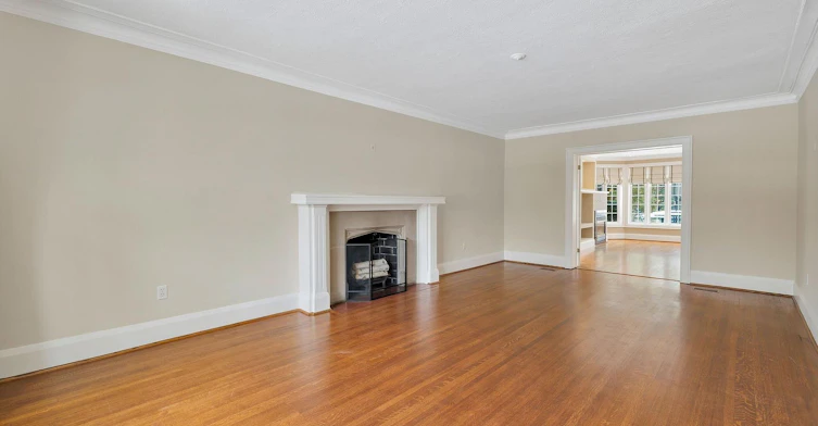80 Douglas Drive, Toronto, ON, M4W 2B4 - 7