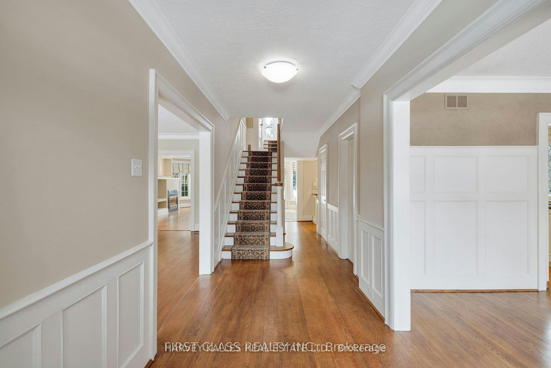 80 Douglas Drive, Toronto, ON, M4W 2B4 - 3