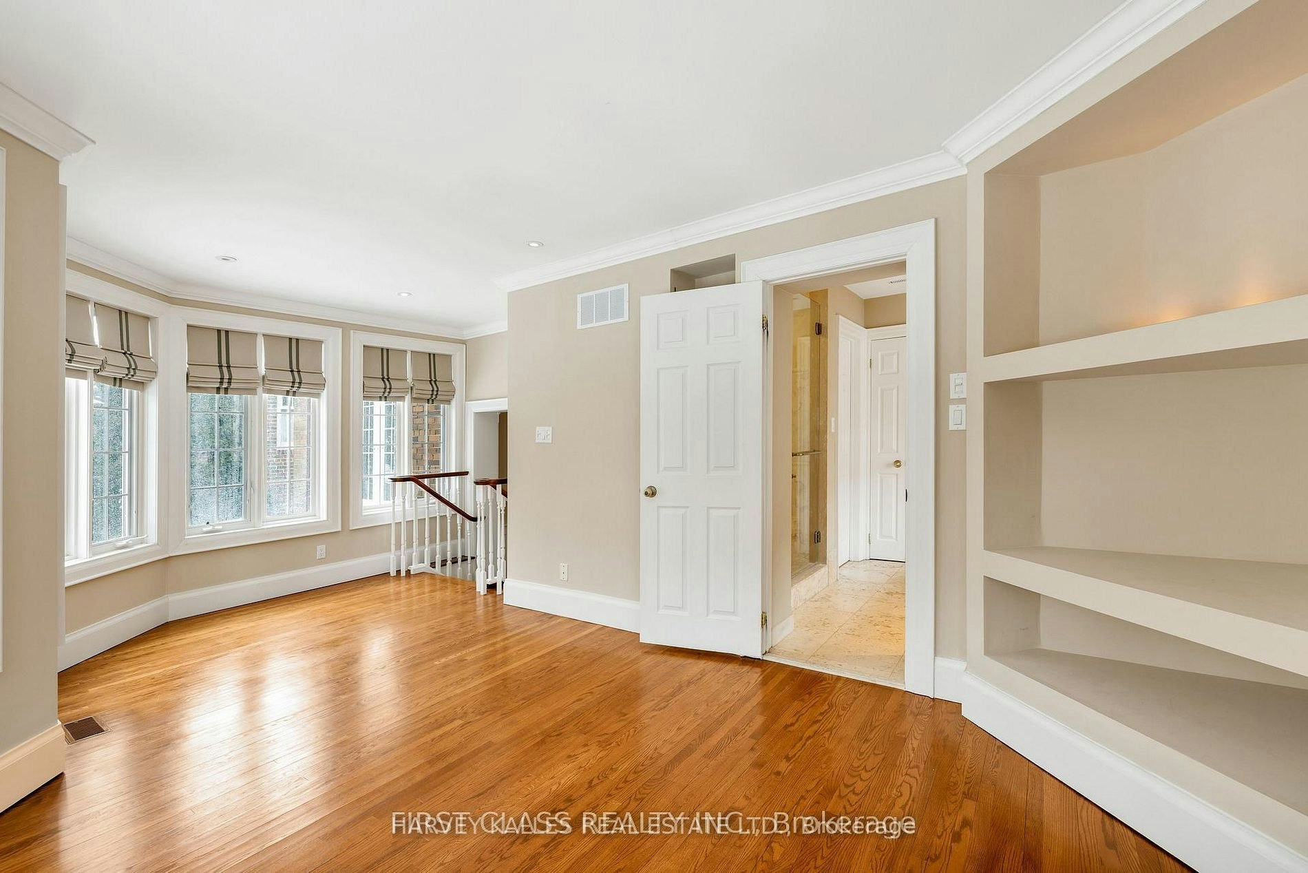80 Douglas Drive, Toronto, ON, M4W 2B4 - 22
