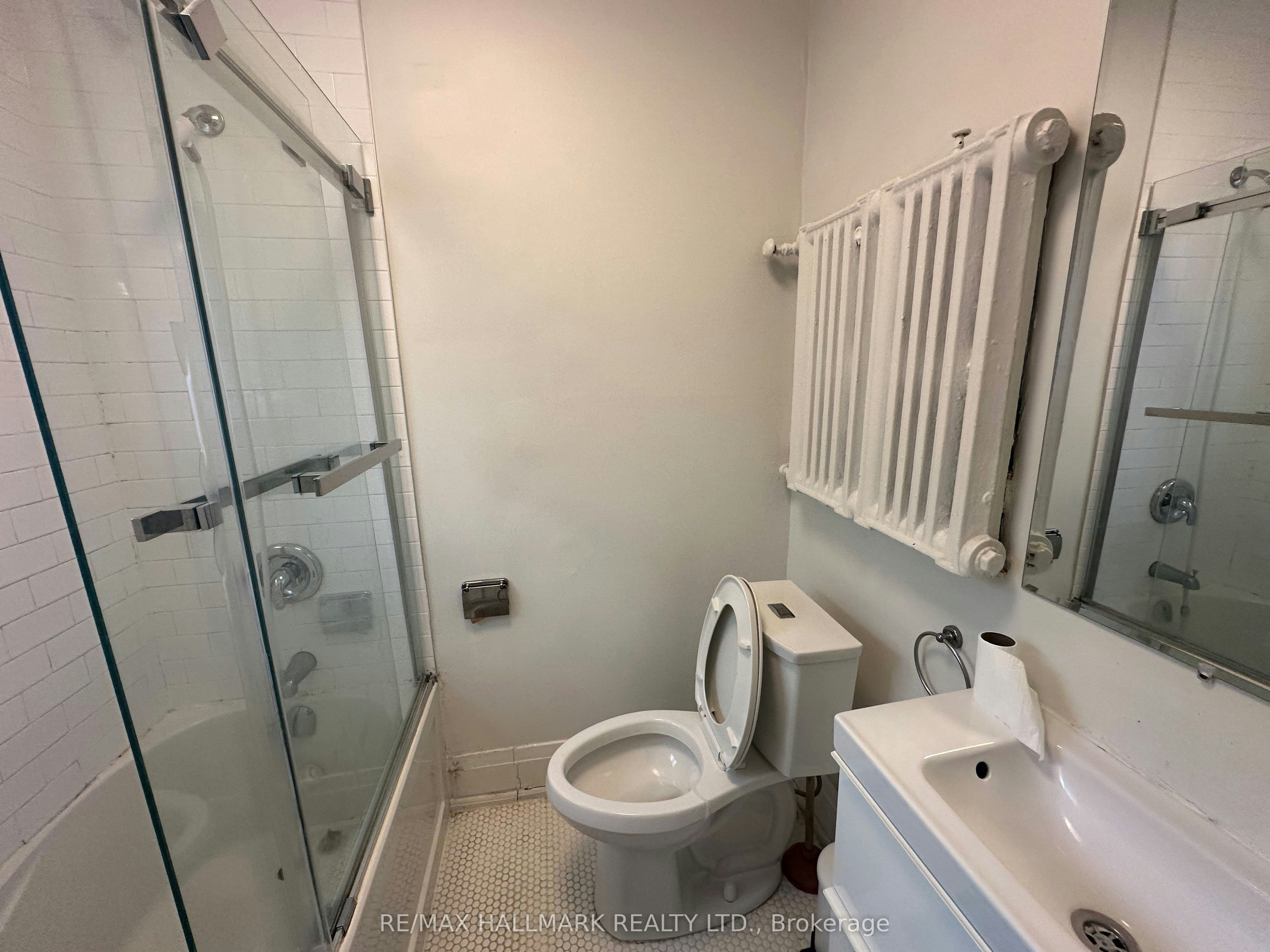 9-595 St Clair Avenue W, Toronto, ON, M6C 1A3 - 15